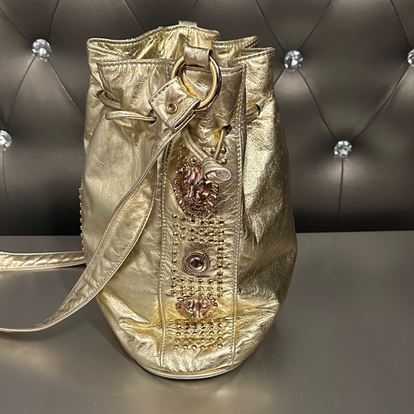 Handbags - Gold Designer Bucket Bag